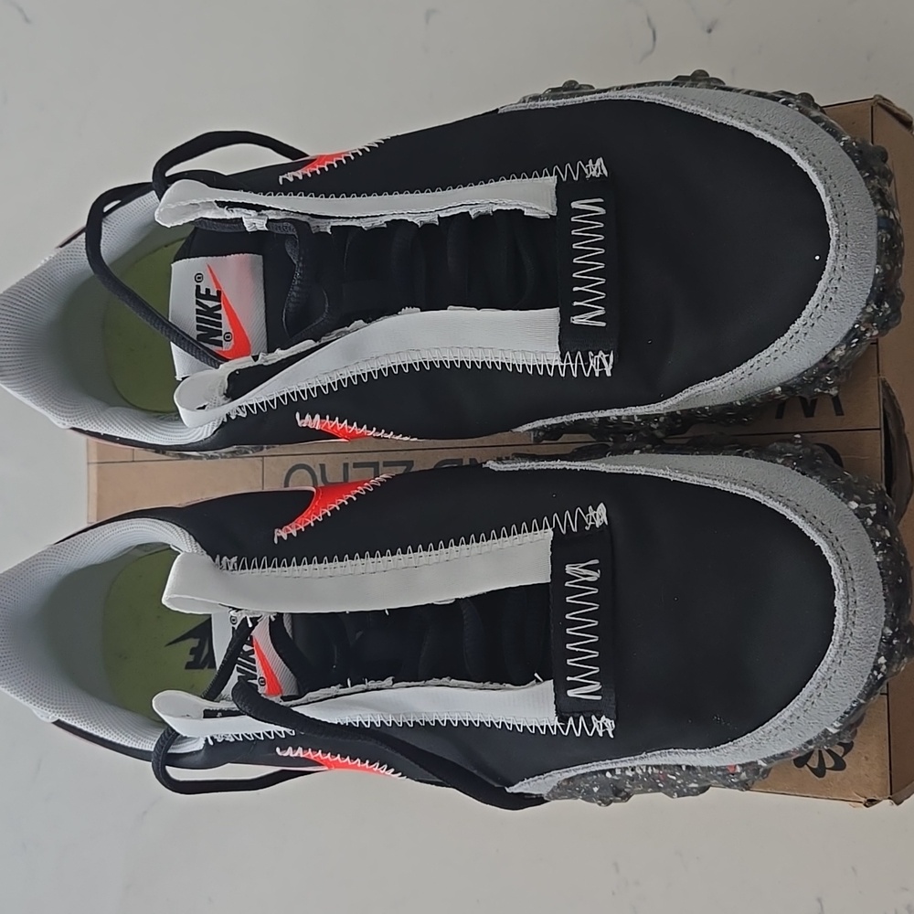 Nike Waffle Racer Crater Sneakers